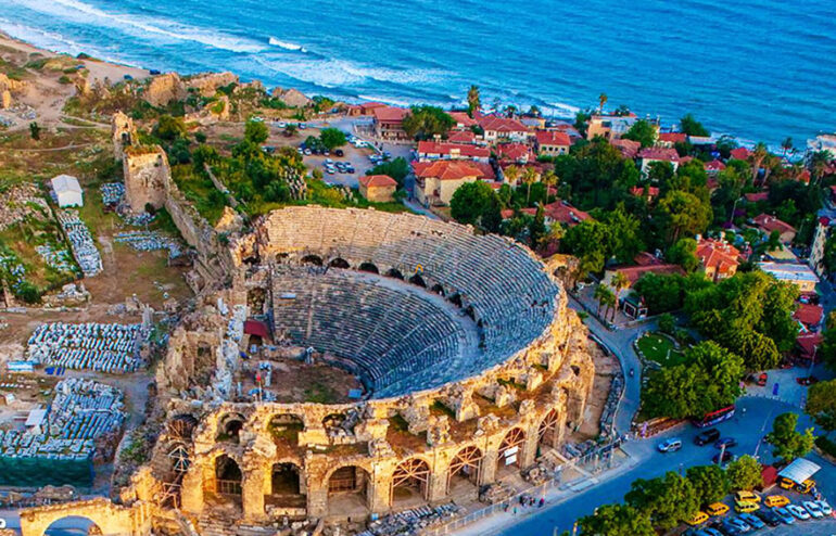 Antalya Side 1 Antalya Side’de dış cephe tadilatı ve seramik döşeme yapan ustalar