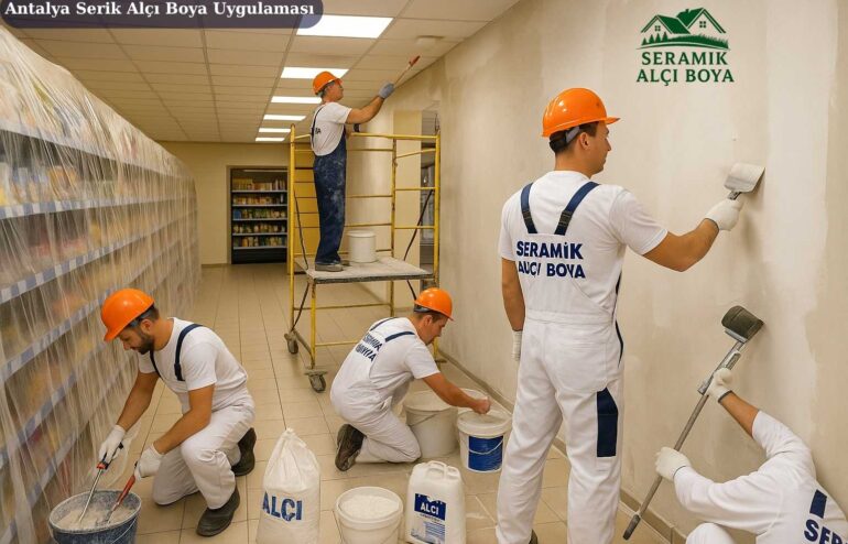 Antalya Serik Alçı Boya Uygulaması 2025 5 Antalya Serik Alçı Boya Uygulaması Serik’te Seramik Alçı Boya ustalarının market içinde profesyonel alçı boya çalışması yaptığı uygulama